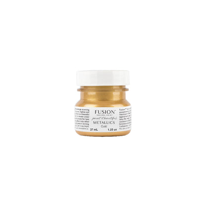 Tester-sized Fusion Mineral Paint jar in Metallic Gold on a white background
